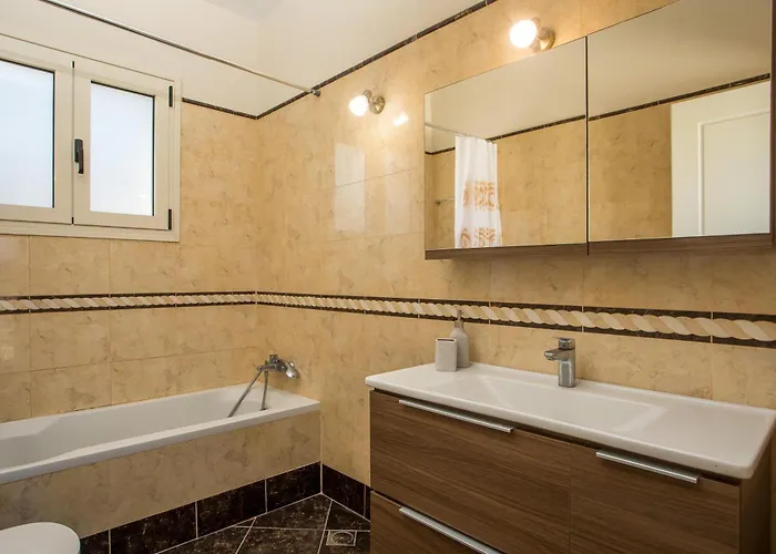 Escape In View Rhodes Villa *