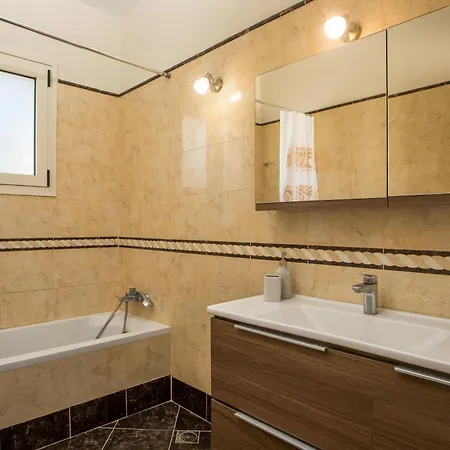 Escape In View Rhodes Villa *